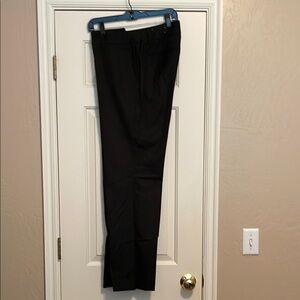 LOFT Women’s Elegant Black Dress Pants with gray stripe
Julie style